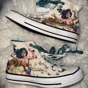 NEW WITH TAGS: CONVERSE • Wonder Woman Limited Edition Sneaker